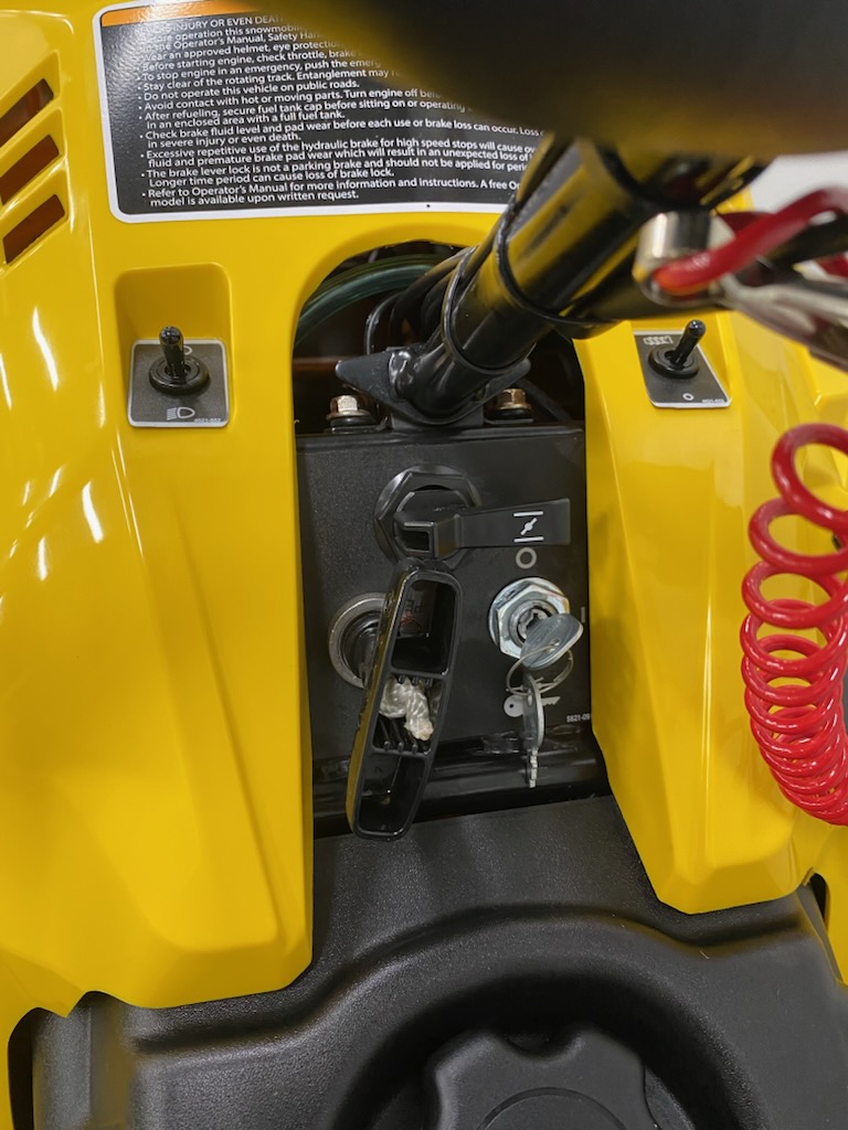 2027 Ski-Doo 2027 MXZ 200 NEO YELL/BLK SKU # 7D9A Snowmobile