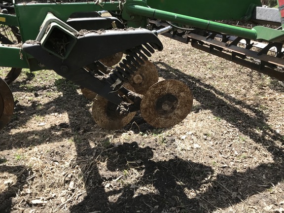 2015 John Deere 2730 Disk Ripper