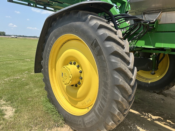 2023 John Deere 612R Sprayer/High Clearance