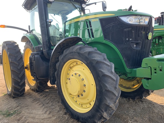 2012 John Deere 7215R Tractor