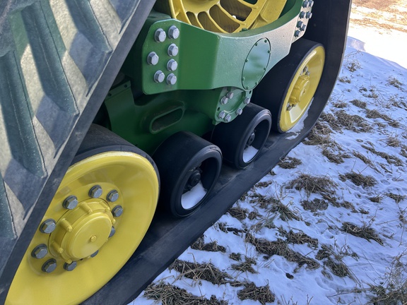 2023 John Deere 9RX 590 Tractor Rubber Track