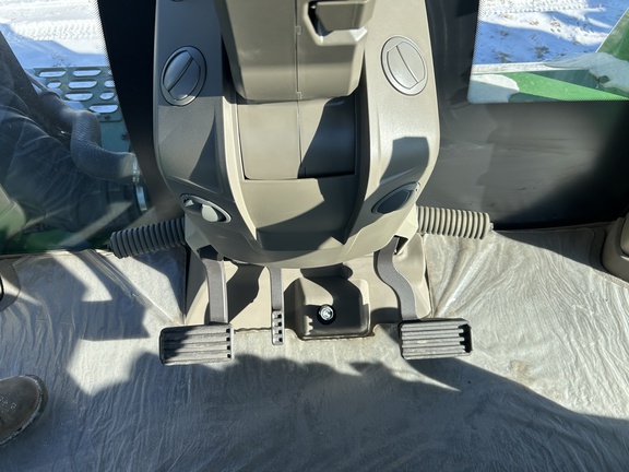 2023 John Deere 9RX 590 Tractor Rubber Track