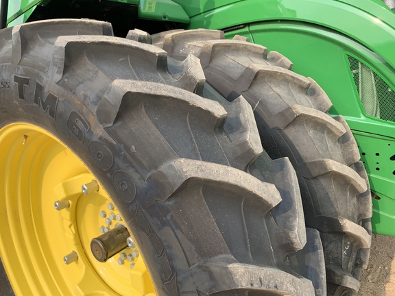 2023 John Deere 9R 440 Tractor 4WD