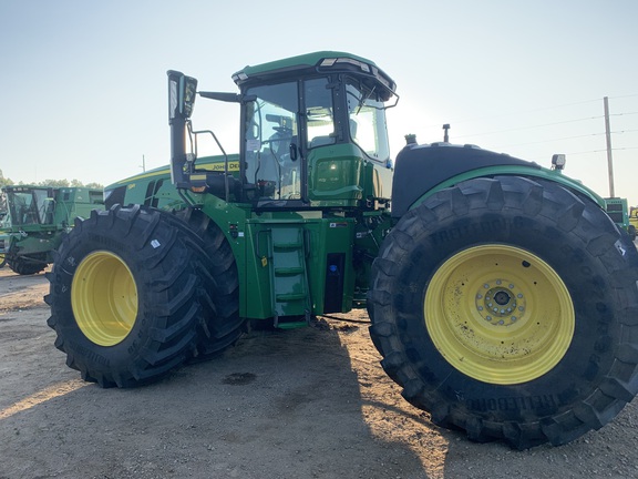 2023 John Deere 9R 490 Tractor 4WD