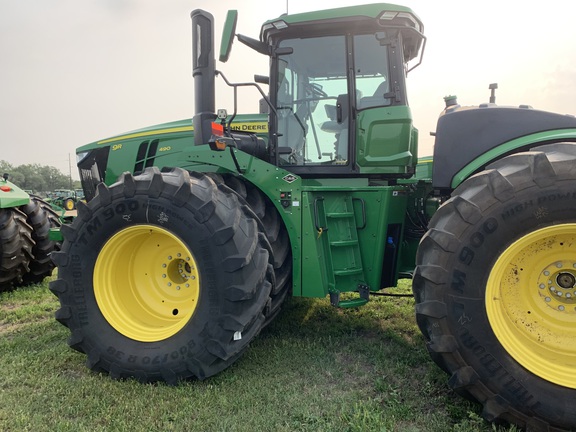 2023 John Deere 9R 490 Tractor 4WD