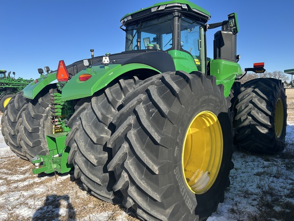 2023 John Deere 9R 490 Tractor 4WD