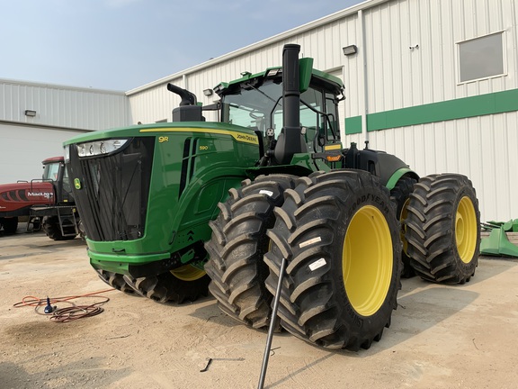 2023 John Deere 9R 590 Tractor 4WD