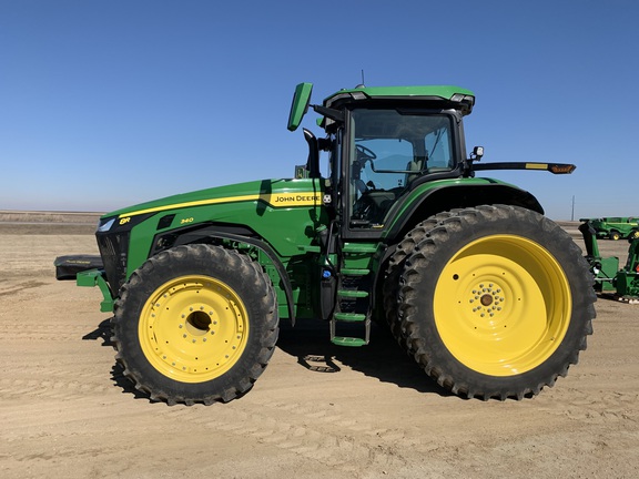 2023 John Deere 8R 340 Tractor