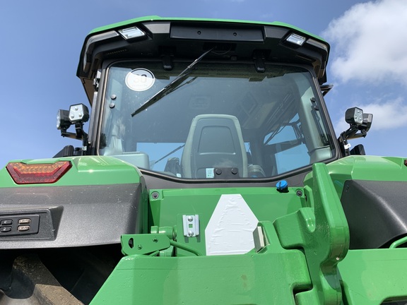 2023 John Deere 8R 340 Tractor