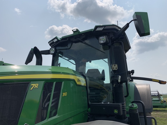 2023 John Deere 7R 310 Tractor