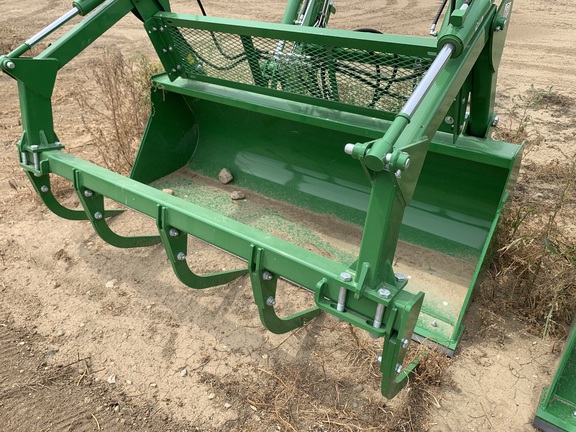 2023 John Deere 620R Loader