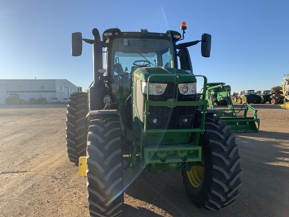 2021 John Deere 6230R Tractor