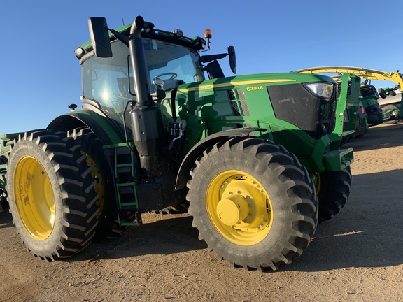 2021 John Deere 6230R Tractor