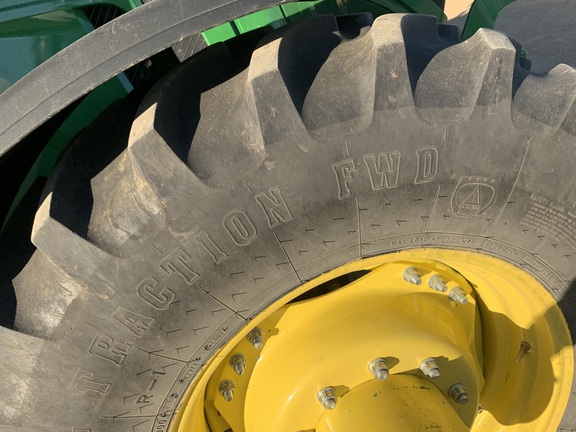 2021 John Deere 6230R Tractor