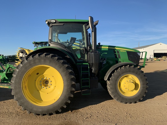 2021 John Deere 6230R Tractor