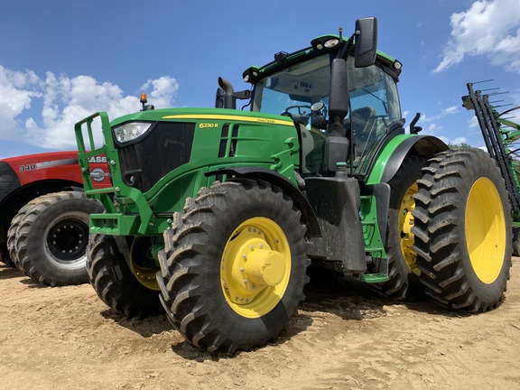 2021 John Deere 6230R Tractor