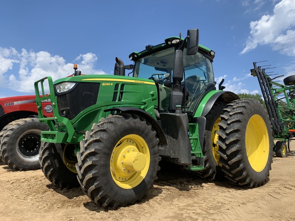 2021 John Deere 6230R Tractor