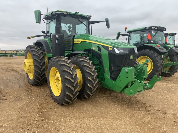 2023 John Deere 8R 370 Tractor