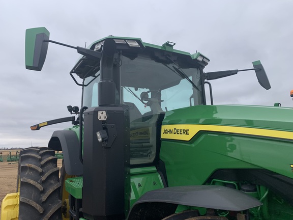 2023 John Deere 8R 370 Tractor