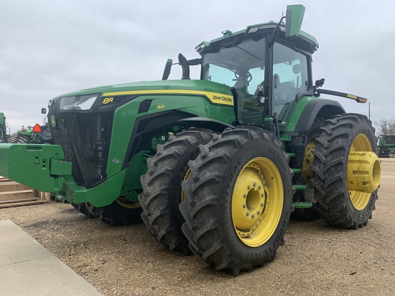 2023 John Deere 8R 410 Tractor