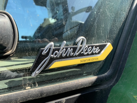 2023 John Deere 8R 370 Tractor