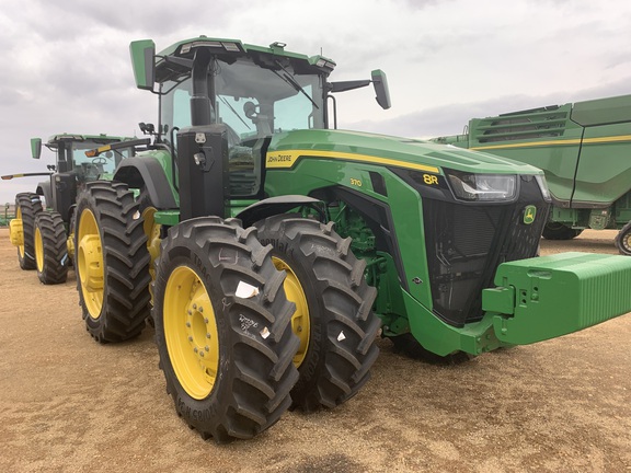 2023 John Deere 8R 370 Tractor