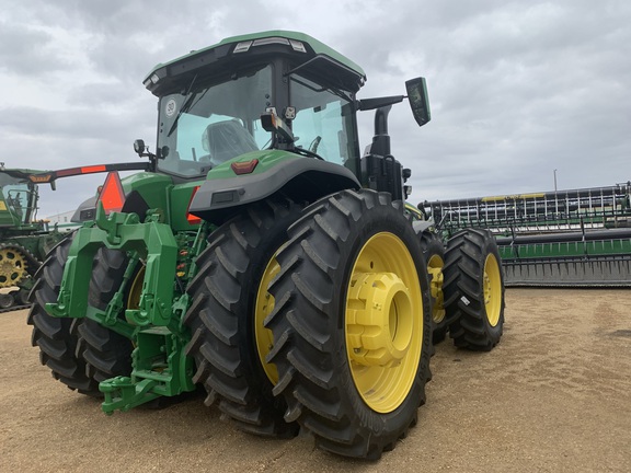 2023 John Deere 8R 370 Tractor