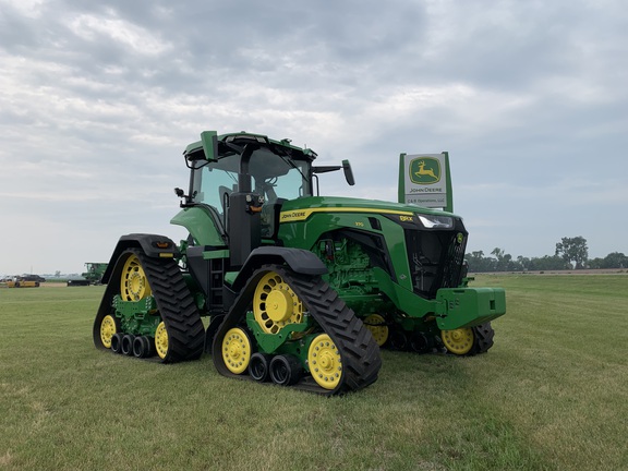 2023 John Deere 8RX 370 Tractor Rubber Track