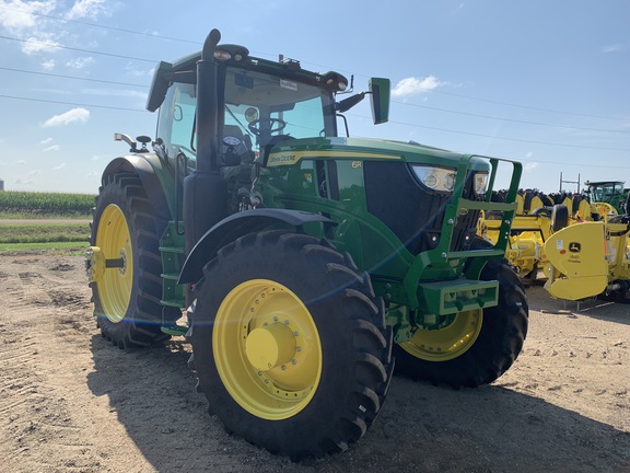 2023 John Deere 6R 195 Tractor