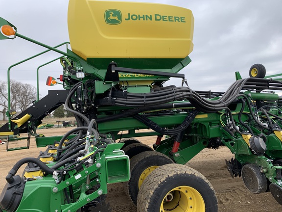 2023 John Deere DB66 Planter