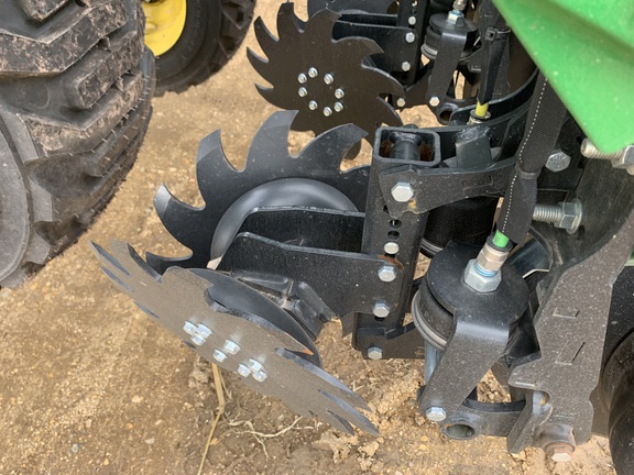 2023 John Deere DB66 Planter