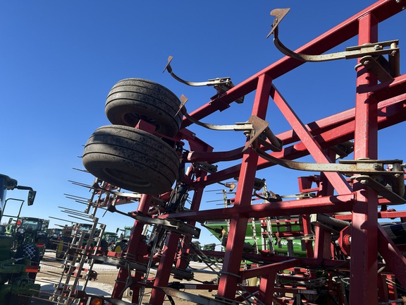 2008 Wil-Rich Quad X Field Cultivator