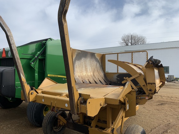 Haybuster 2650 Bale Processor