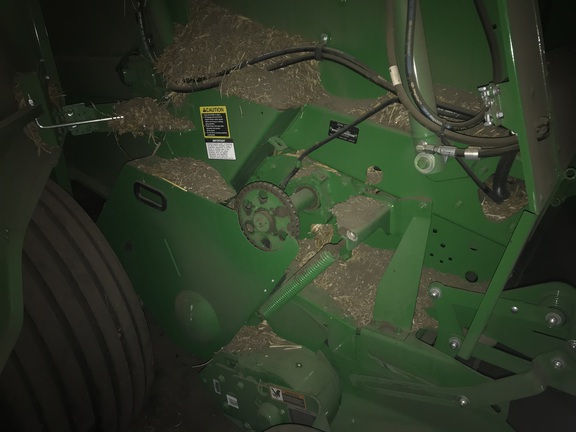 2023 John Deere 560M Baler/Round