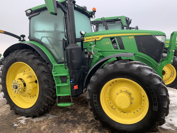 2024 John Deere 6R 215 Tractor