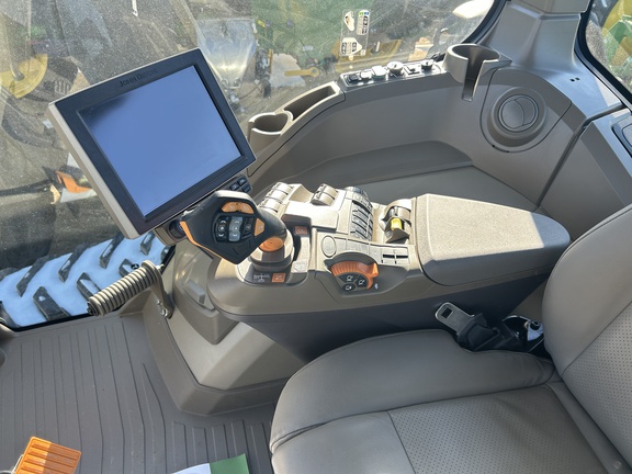 2023 John Deere 8RT 370 Tractor Rubber Track