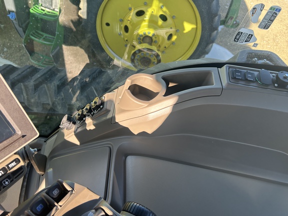 2023 John Deere 8RT 370 Tractor Rubber Track