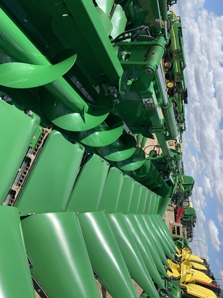 2023 John Deere C12F Header Corn Head