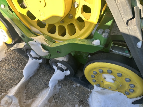 2023 John Deere 8RX 410 Tractor Rubber Track