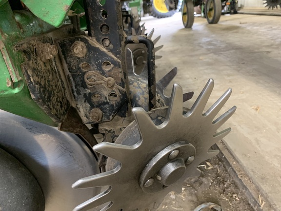 1999 John Deere 1770 Planter