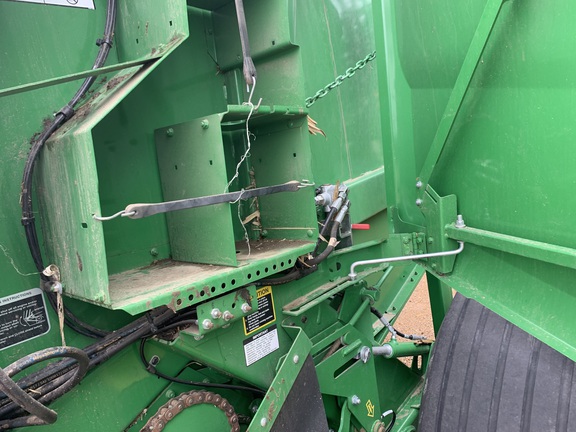 2023 John Deere 560M Baler/Round