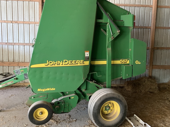 2006 John Deere 567 Baler/Round