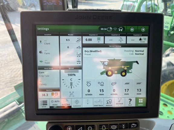 2022 John Deere X9 1000 Combine