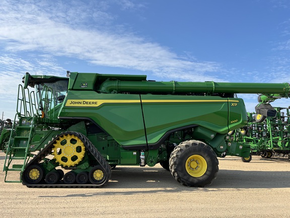 2022 John Deere X9 1000 Combine