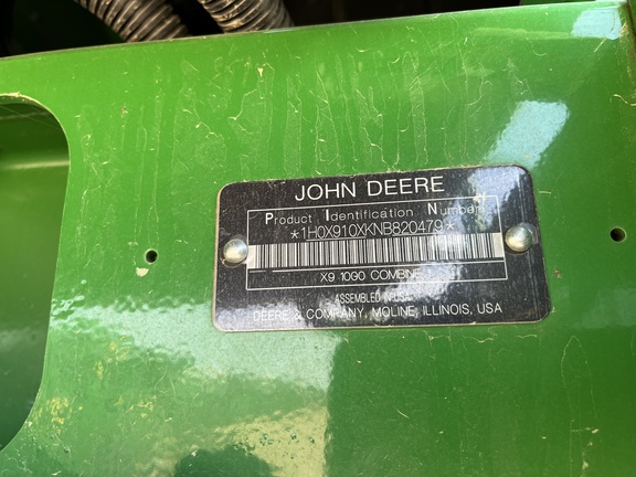 2022 John Deere X9 1000 Combine