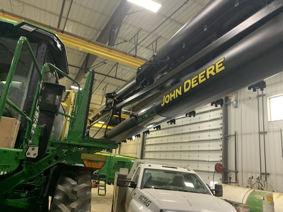 2024 John Deere 616R Sprayer/High Clearance