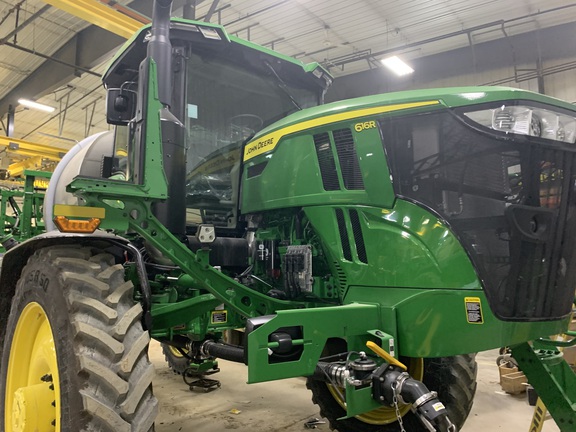 2024 John Deere 616R Sprayer/High Clearance