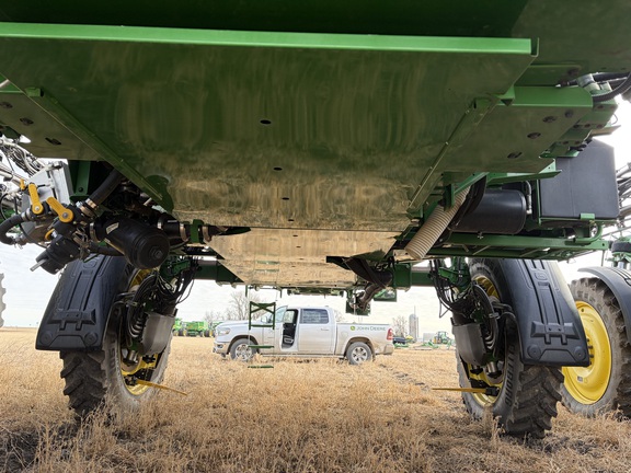 2024 John Deere 616R Sprayer/High Clearance