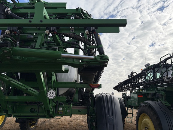 2024 John Deere 616R Sprayer/High Clearance