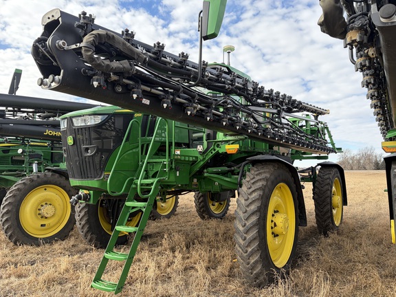 2024 John Deere 616R Sprayer/High Clearance